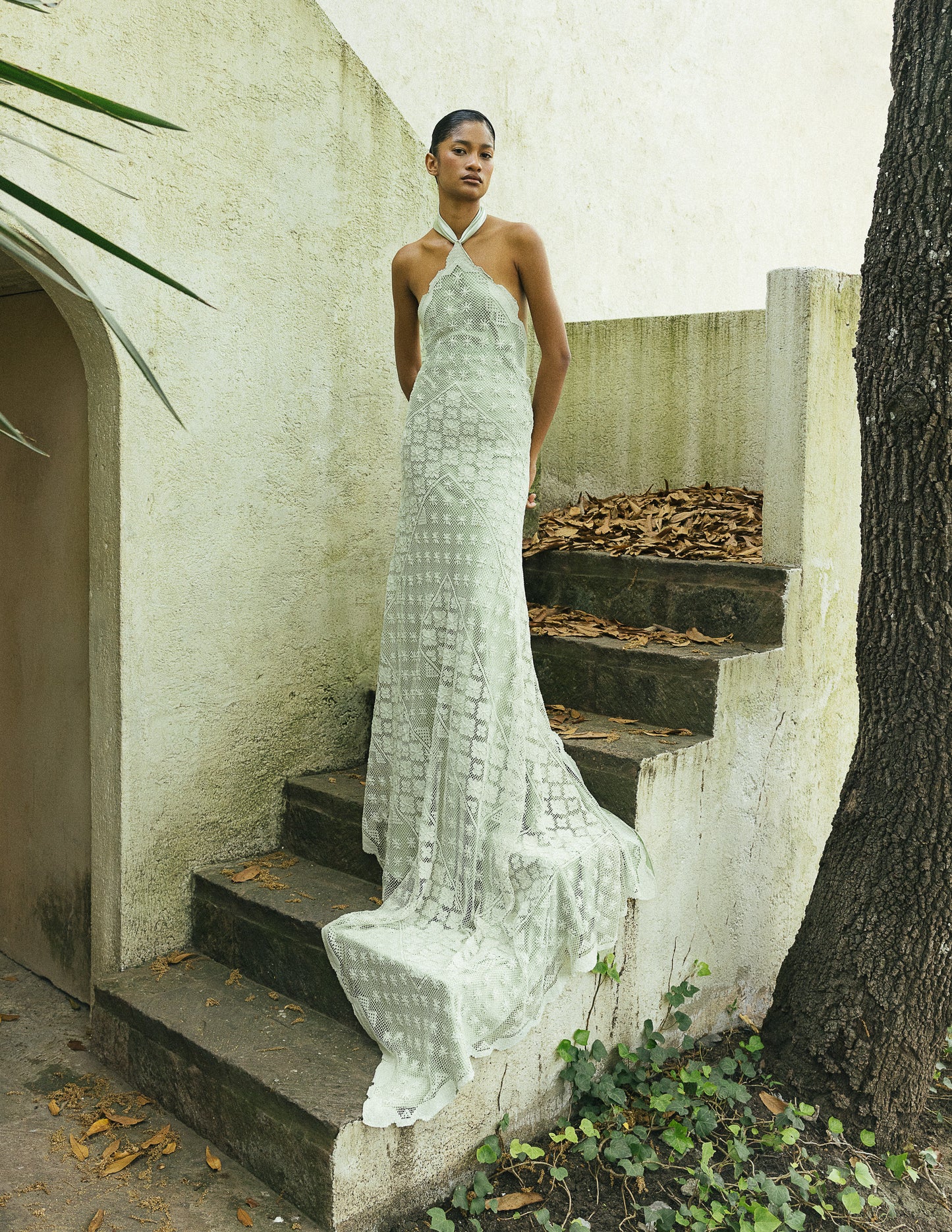 Vestido de encaje con Seda