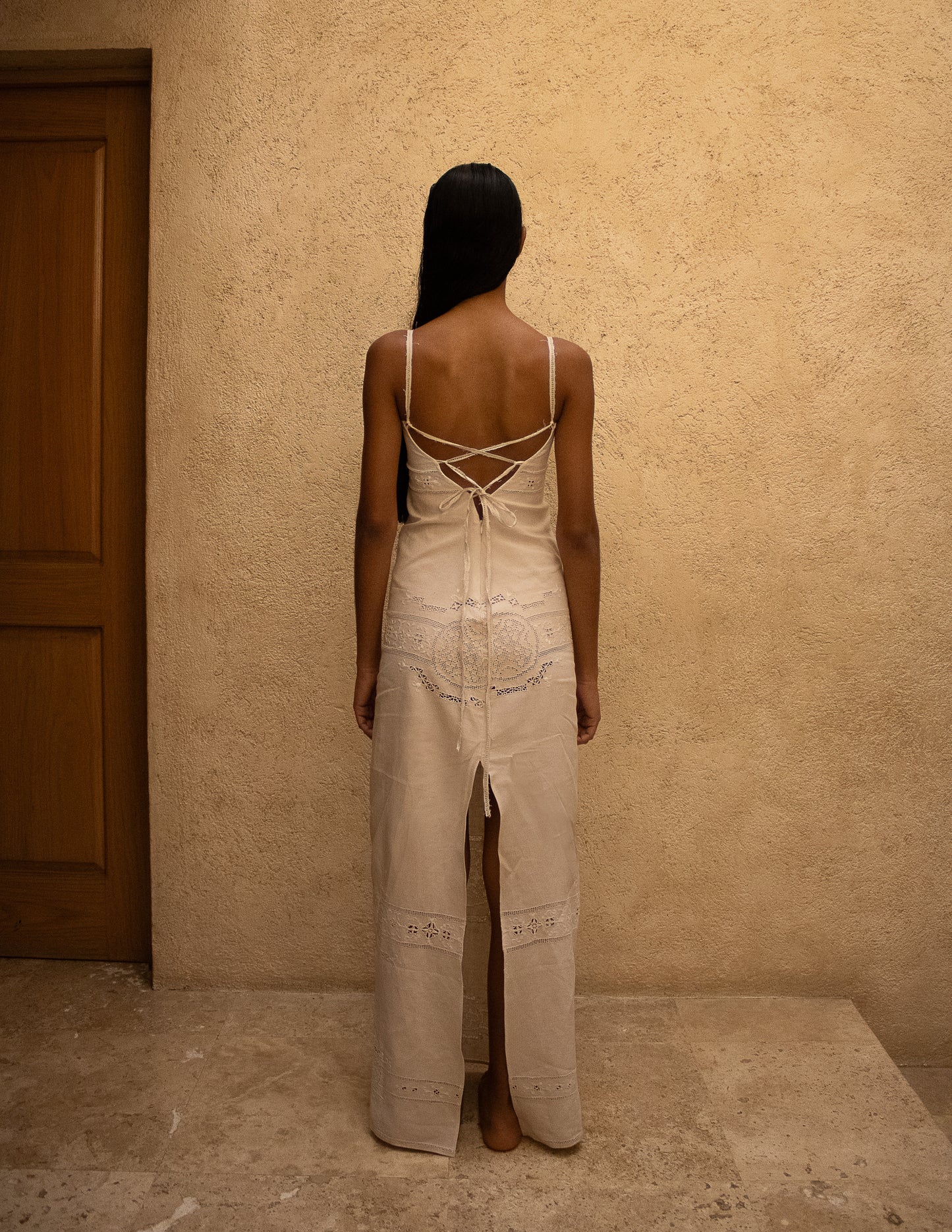 Vestido Unico de Mantel Italiano