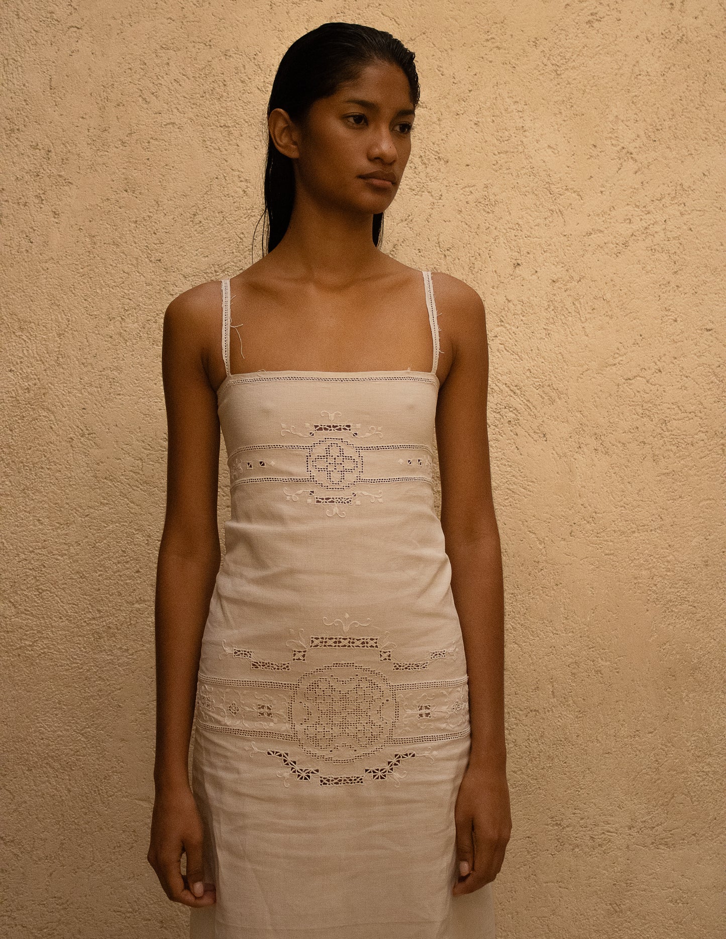 Vestido Unico de Mantel Italiano