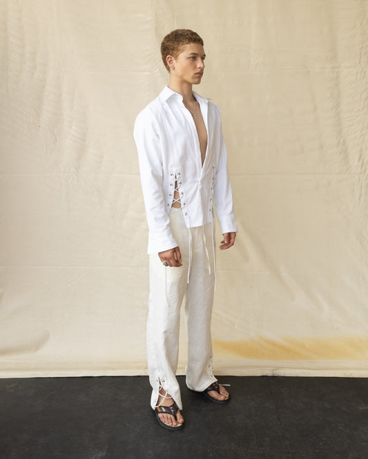 Camisa V-Neck de Gabardina con Ojillos