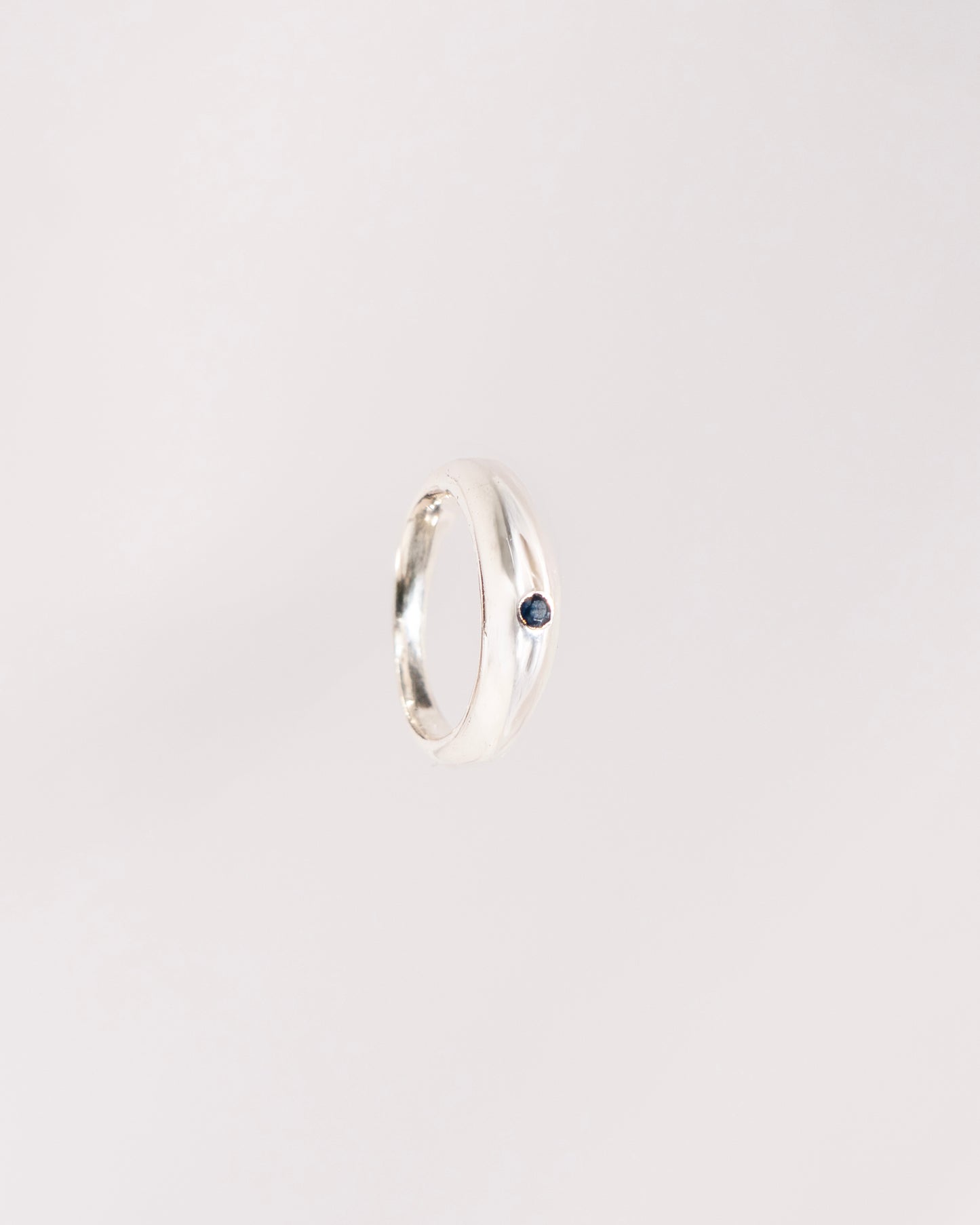 Anillo de Zafiro