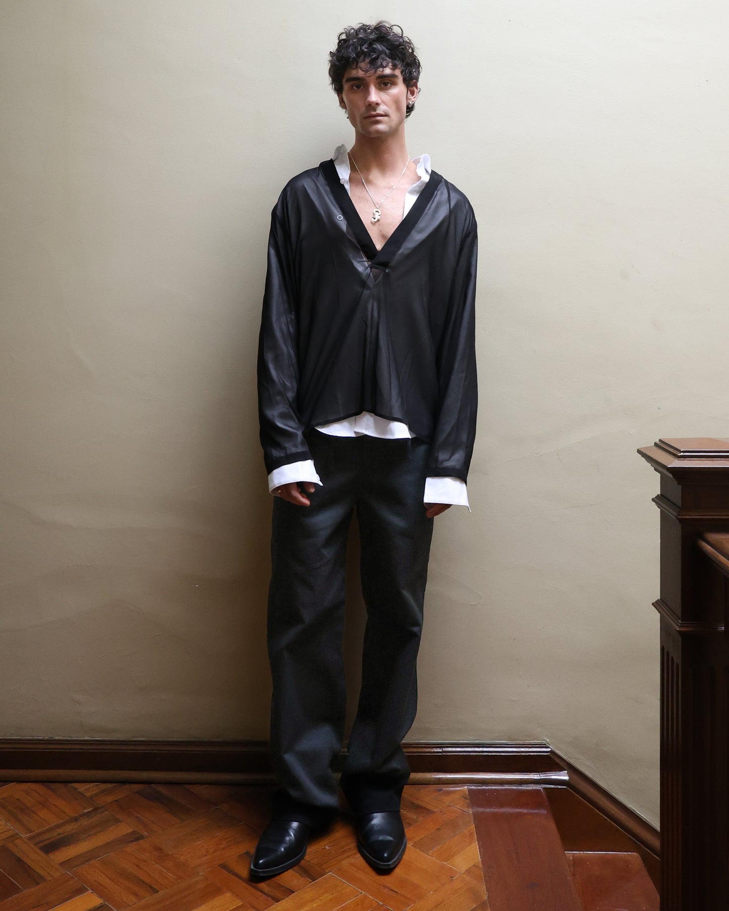 Camisa Chiffon cuello V