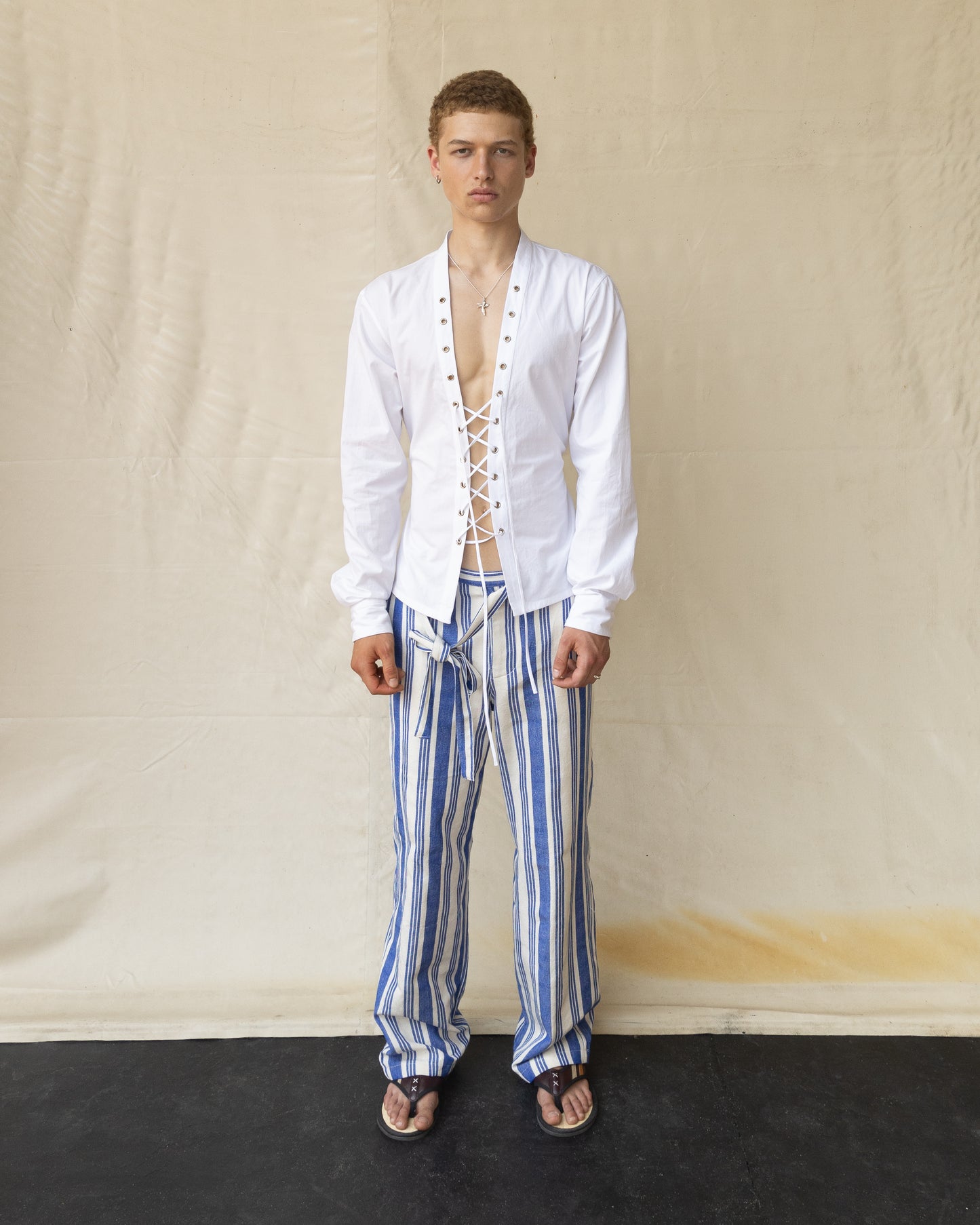 Camisa Popelina con ojillos