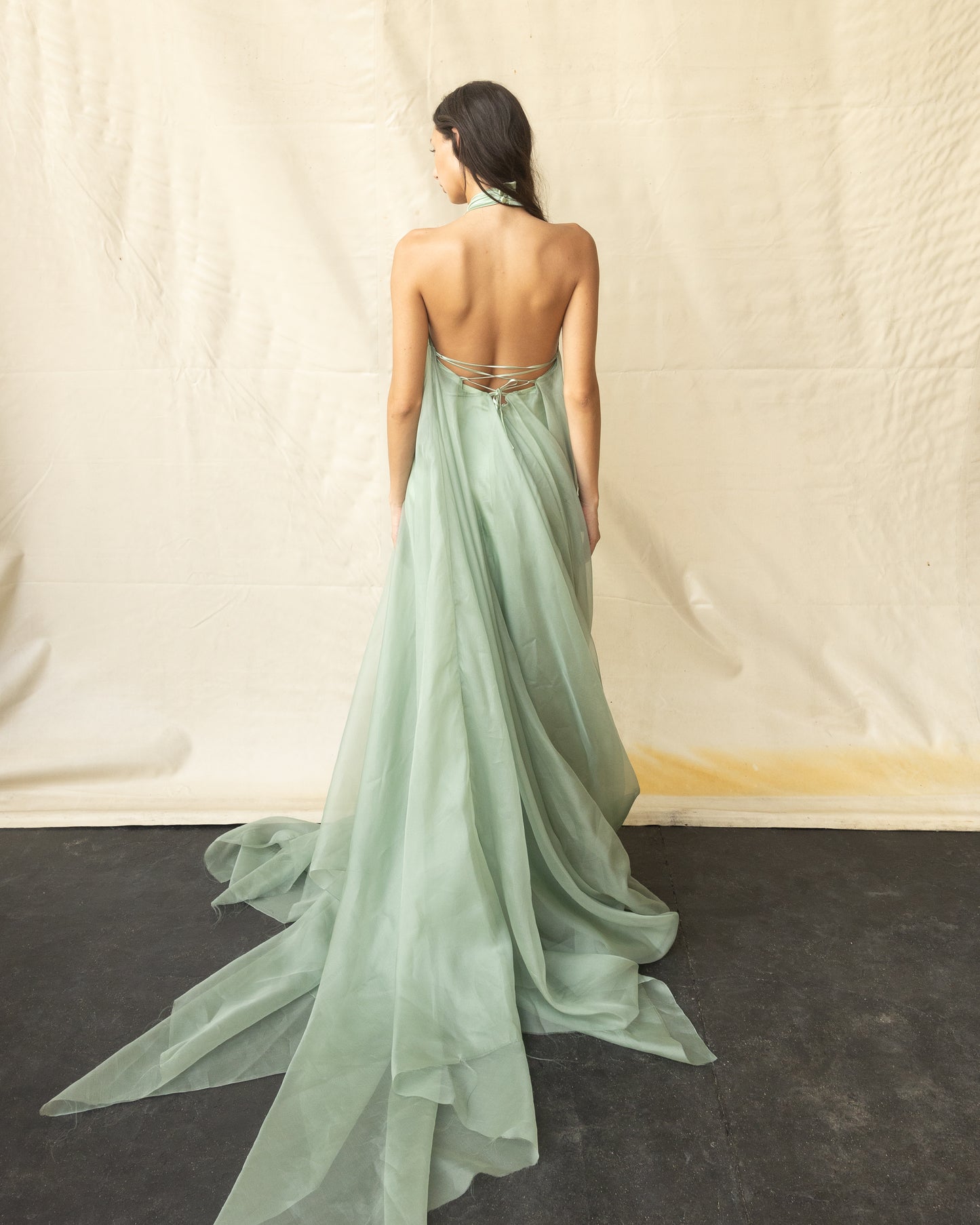 Vestido Halter de Organza