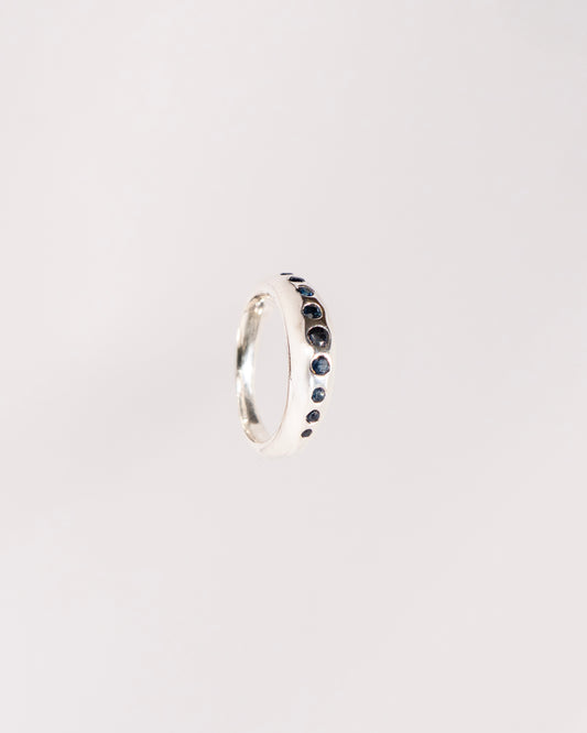 Anillo de Zafiros